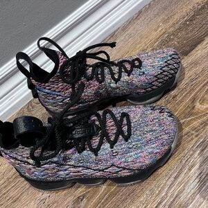 NIKE LEBRON FOUR HORSEMAN SHOES FRUITY PEBBLES 922811-901 SIZE 6y